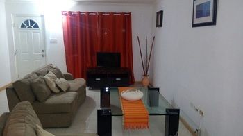 Signature Skys Guest Apartments كينغستون المظهر الخارجي الصورة